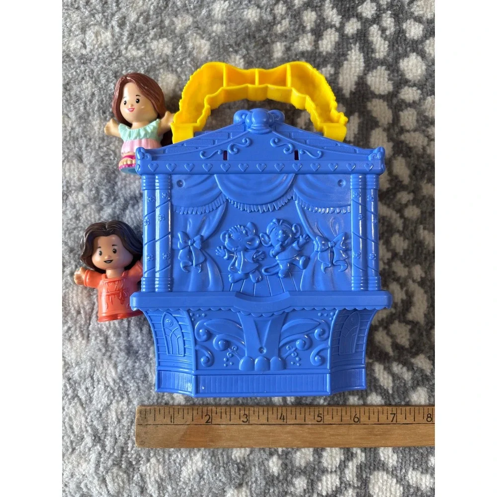 Fisher-Price Little People Disney Princess Cinderella Fold n Go Castle Playset